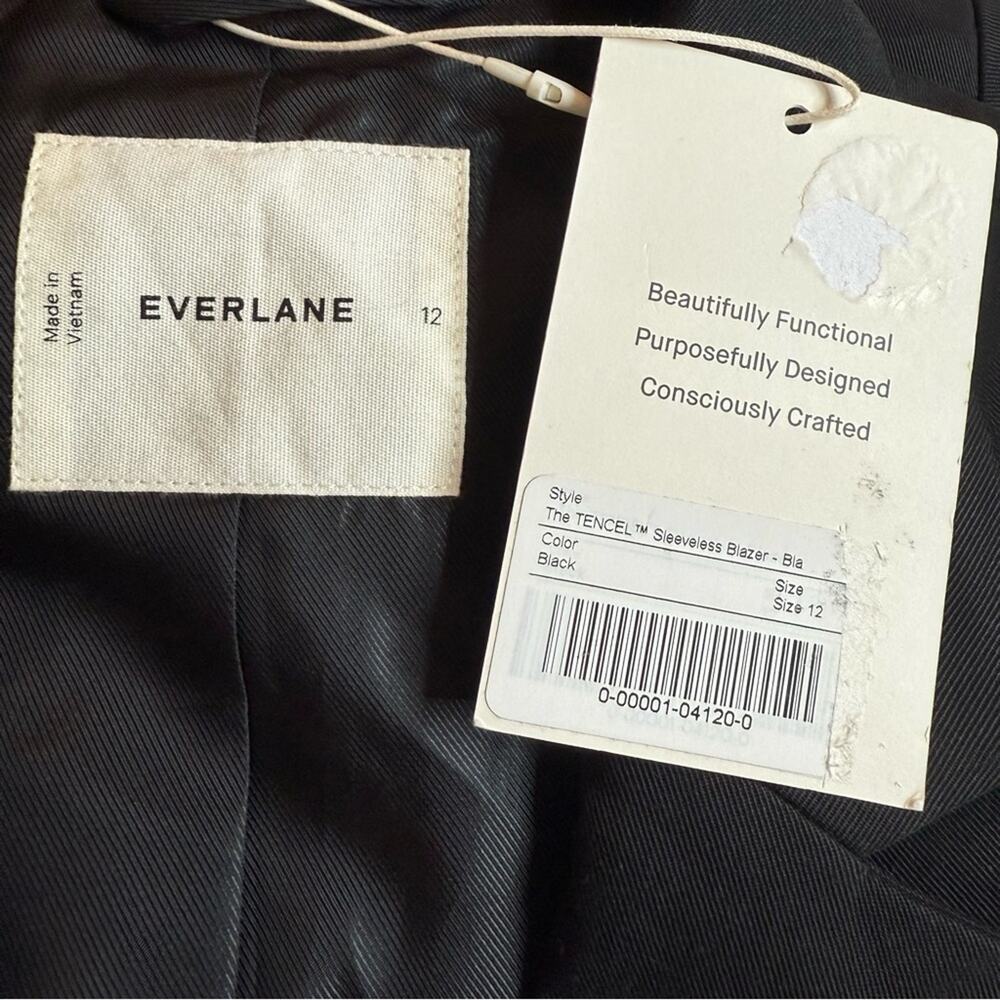 Everlane TENCEL Sleeveless Black Blazer Vest NWT Sz 12 Buttersmooth Long Length - Picture 10 of 13
